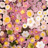 Handgefertigte Keramikblumen als Geschenkidee für Großabnehmer