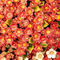 Keramische Blumendekorationen aus Ungarn für Handwerksbetriebe
